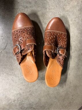 Naya Sandals Womens 10W Hyacinth Casual Slip On Wedge Mule Clogs Brown Leather